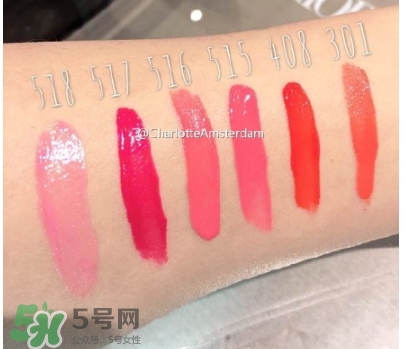 阿瑪尼2017限量紅管色號(hào)試色 阿瑪尼notorious紅管唇釉試色 阿瑪尼2017限量紅管色號(hào)試色 阿瑪尼notorious紅管唇釉試色