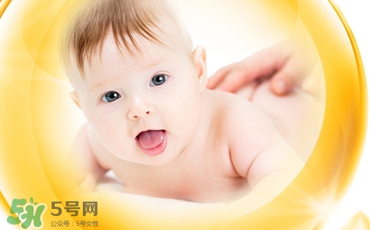 嬰兒油可以去黑頭嗎?嬰兒油去黑頭好不好? 嬰兒油可以去黑頭嗎?嬰兒油去黑頭好不好?