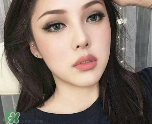 干玫瑰色是什么顏色？干玫瑰色口紅試色