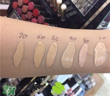 奧爾濱2017小顏粉底霜色號(hào) 奧爾濱新小顏霜試色 奧爾濱2017小顏粉底霜色號(hào) 奧爾濱新小顏霜試色