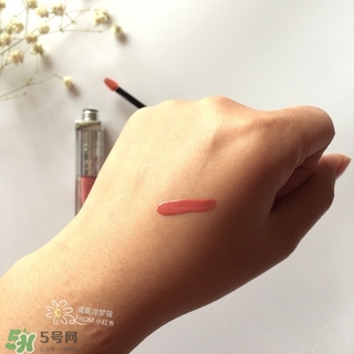 迪奧豆沙色口紅是什么色號(hào)？dior迪奧豆沙色口紅試色