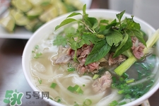 用電飯鍋怎么做面條?電飯鍋?zhàn)雒鏃l方法 用電飯鍋怎么做面條?電飯鍋?zhàn)雒鏃l方法