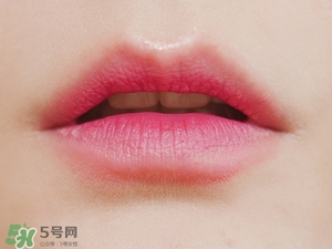 植村秀豆沙色口紅色號(hào)是幾號(hào)色？植村秀豆沙色口紅試色
