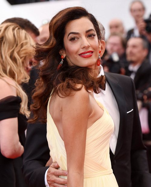 極光紅是什么顏色？極光紅口紅試色