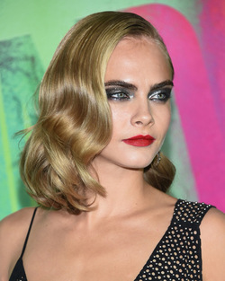 極光紅是什么顏色？極光紅口紅試色