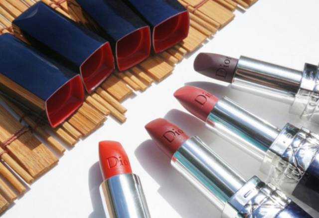 tom ford和迪奧哪個(gè)好？tom ford口紅和dior口紅哪個(gè)好？