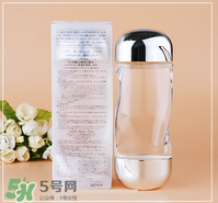 ipsa流金水含酒精嗎？茵芙莎流金水有酒精嗎？