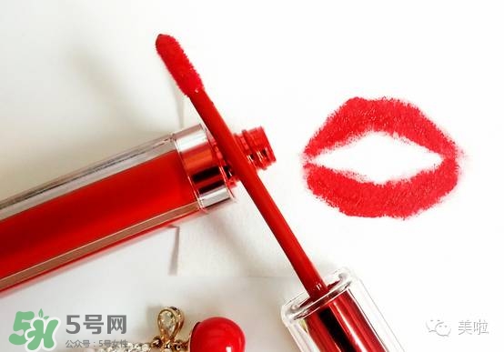 唇釉顯唇紋怎么辦？不顯唇紋的唇釉推薦？