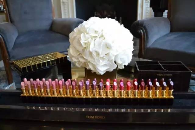 tom ford和迪奧哪個(gè)好？tom ford口紅和dior口紅哪個(gè)好？