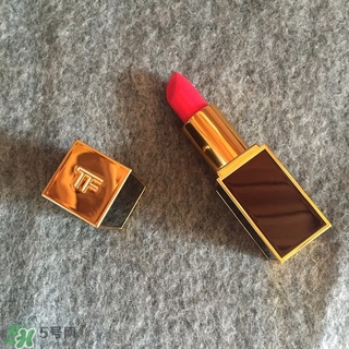 tom ford和mac哪個好？tom ford口紅和mac口紅哪個好？