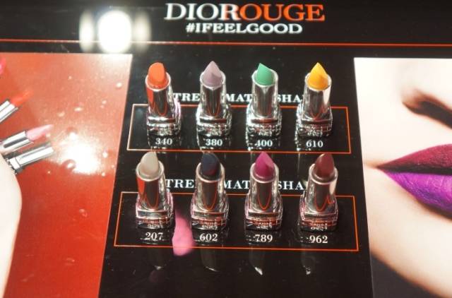 tom ford和迪奧哪個(gè)好？tom ford口紅和dior口紅哪個(gè)好？