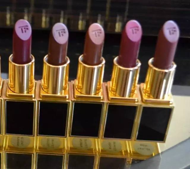 tom ford和迪奧哪個(gè)好？tom ford口紅和dior口紅哪個(gè)好？