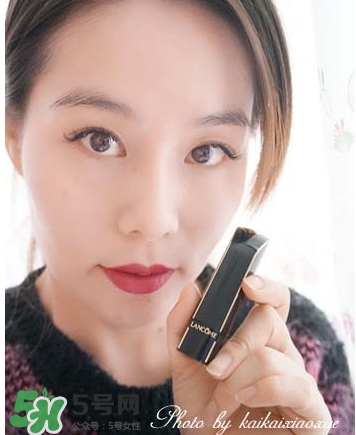 蘭蔻菁純唇膏388試色 蘭蔻菁純唇膏388試色圖 蘭蔻菁純唇膏388試色 蘭蔻菁純唇膏388試色圖