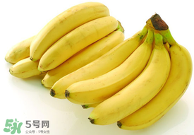 香蕉自己裂開是什么原因？香蕉裂開能吃嗎？