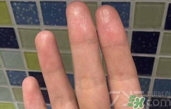 安耐曬金瓶怎么樣？安耐曬金瓶好用嗎？