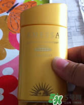 安耐曬金瓶孕婦能用嗎 安耐曬小金瓶孕婦能用嗎 安耐曬金瓶孕婦能用嗎 安耐曬小金瓶孕婦能用嗎