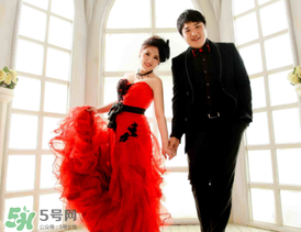 女生25歲沒結婚晚嗎？女生25歲沒結婚算大嗎？