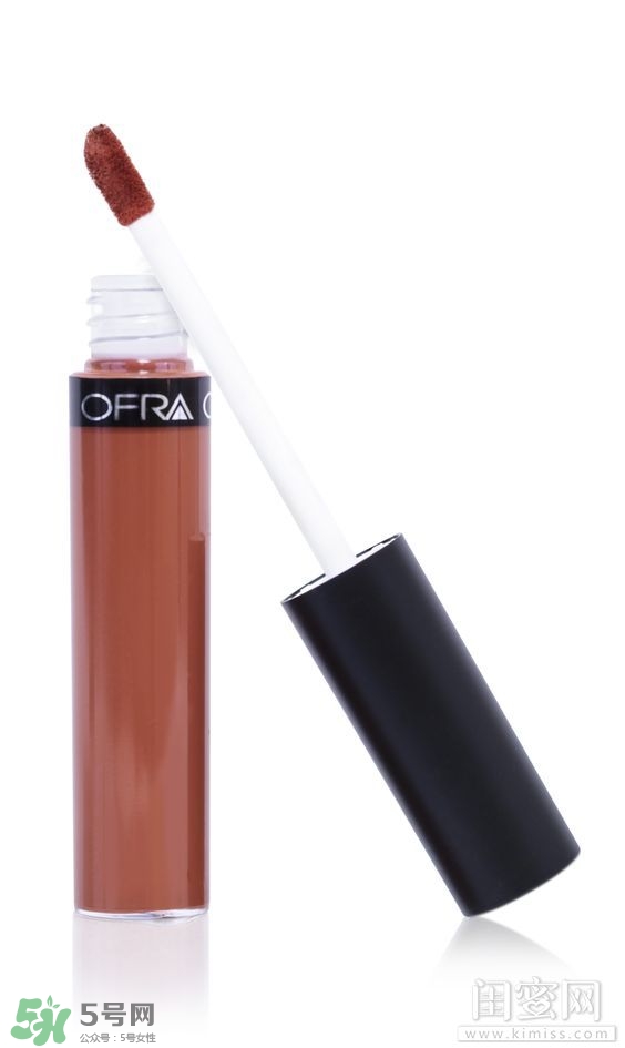 豆沙色和南瓜色的區(qū)別 豆沙色和南瓜色哪個(gè)好看？