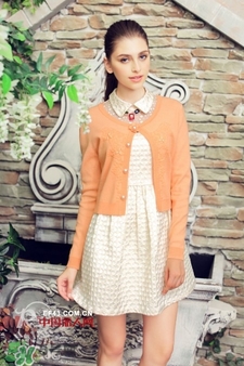 4月份穿什么衣服？四月份穿衣搭配