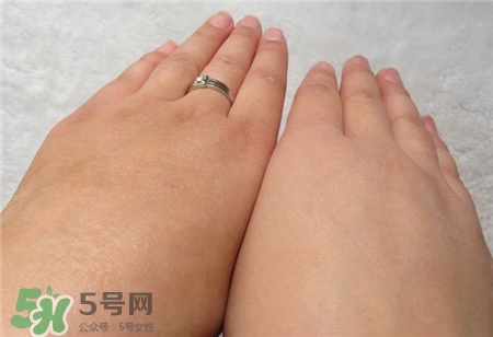 Givenchy紀(jì)梵希滿天星散粉色號 紀(jì)梵希滿天星蜜粉試色 Givenchy紀(jì)梵希滿天星散粉色號 紀(jì)梵希滿天星蜜粉試色