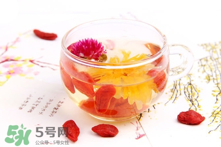 來月經(jīng)能喝花茶嗎？女性經(jīng)期喝什么花茶好？