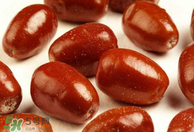 紅棗發(fā)白可以吃嗎？紅棗表面發(fā)白是發(fā)霉嗎？