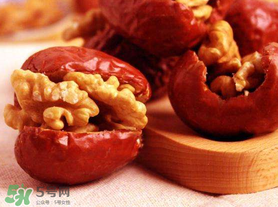 紅棗夾核桃叫什么名字？紅棗里面包著核桃叫啥？