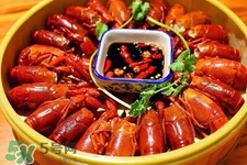 現(xiàn)在吃小龍蝦會(huì)得肌溶解嗎？吃小龍蝦會(huì)導(dǎo)致肌溶解嗎？