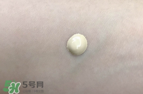 芭比布朗蟲草粉底液怎么樣?芭比布朗蟲草粉底液好用嗎? 芭比布朗蟲草粉底液怎么樣?芭比布朗蟲草粉底液好用嗎?