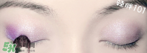 啞光眼影怎么畫？啞光眼影畫法步驟圖解