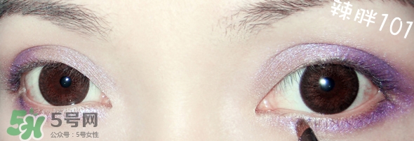 啞光眼影怎么畫？啞光眼影畫法步驟圖解