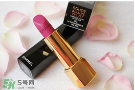 霧面口紅干嗎？霧面口紅太干怎么辦？