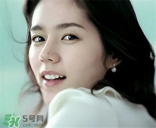 玻尿酸隆鼻會變形嗎？玻尿酸隆鼻會碰歪嗎？