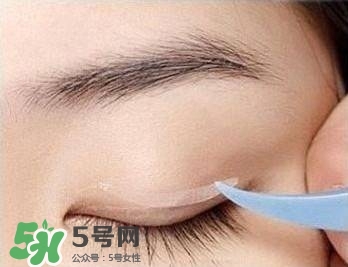 雙眼皮貼的正確貼法 雙眼皮貼怎么貼 雙眼皮貼的正確貼法 雙眼皮貼怎么貼