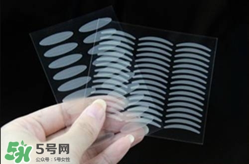 雙眼皮貼的正確貼法 雙眼皮貼怎么貼 雙眼皮貼的正確貼法 雙眼皮貼怎么貼