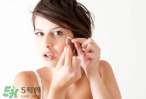 氣墊容易悶痘嗎？氣墊悶痘怎么辦？