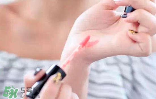 腮紅可以直接涂嗎?腮紅能直接涂臉嗎? 腮紅可以直接涂嗎?腮紅能直接涂臉嗎?