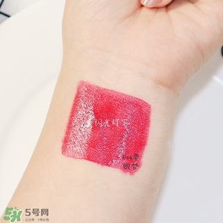 蜜桃色口紅是什么顏色？蜜桃色口紅試色