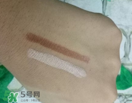 美康粉黛修容棒怎么用？美康粉黛修容棒使用方法