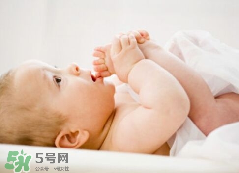 順產(chǎn)都要側(cè)切嗎？順產(chǎn)要側(cè)切會打麻藥嗎？