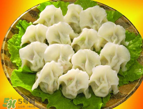 薺菜包餃子好吃嗎？薺菜包餃子根可以吃嗎？