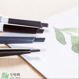 悅詩(shī)風(fēng)吟雙頭眉筆怎么樣 悅詩(shī)風(fēng)吟雙頭眉筆怎么用 悅詩(shī)風(fēng)吟雙頭眉筆怎么樣 悅詩(shī)風(fēng)吟雙頭眉筆怎么用