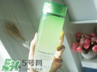 蘭蔻氣泡水適合什么年齡？蘭蔻氣泡水適合年齡