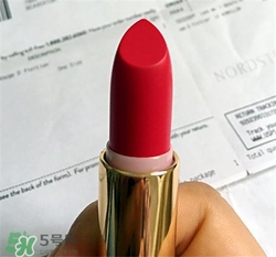 蘭蔻菁純唇膏195多少錢？蘭蔻絲絨唇膏195專柜價(jià)格