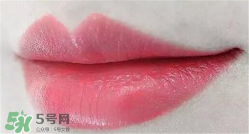 蘭蔻菁純唇膏187多少錢？蘭蔻絲絨唇膏187專柜價(jià)格