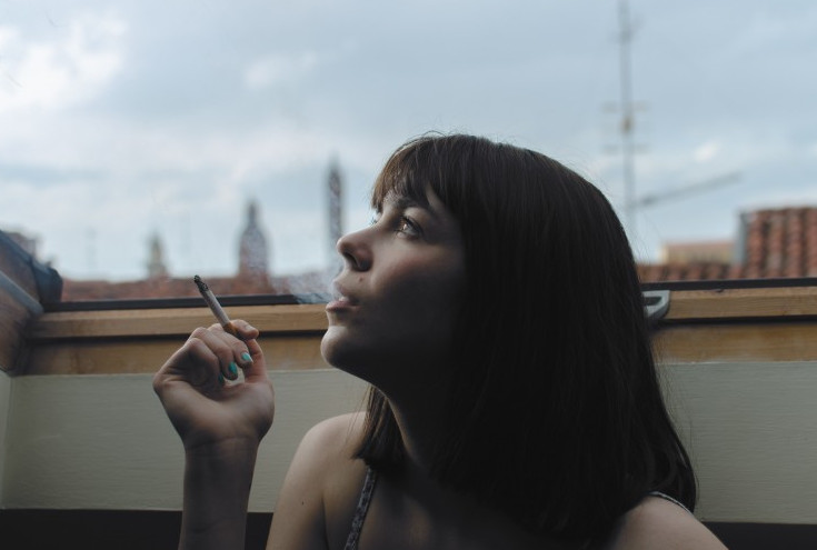 乳暈有小疙瘩是怎么回事？乳暈什么顏色正常