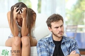 老公出軌怎么辦？老公出軌該不該離婚？