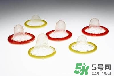 安全套有潤滑油嗎？安全套有潤滑劑的一面向里還是向外