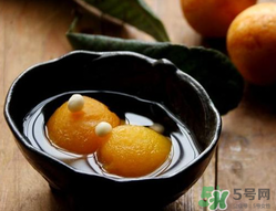 枇杷和川貝能一起吃嗎？川貝和枇杷能一起燉嗎？