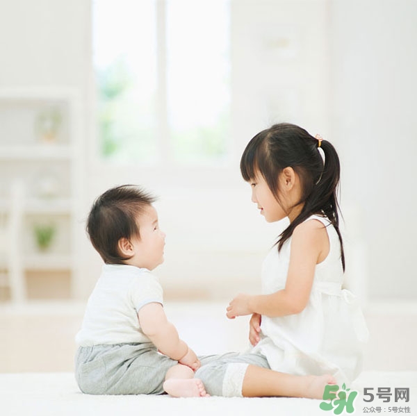 寶寶缺鈣吃什么好 寶寶缺鈣吃什么食物補充最快 寶寶缺鈣吃什么好 寶寶缺鈣吃什么食物補充最快